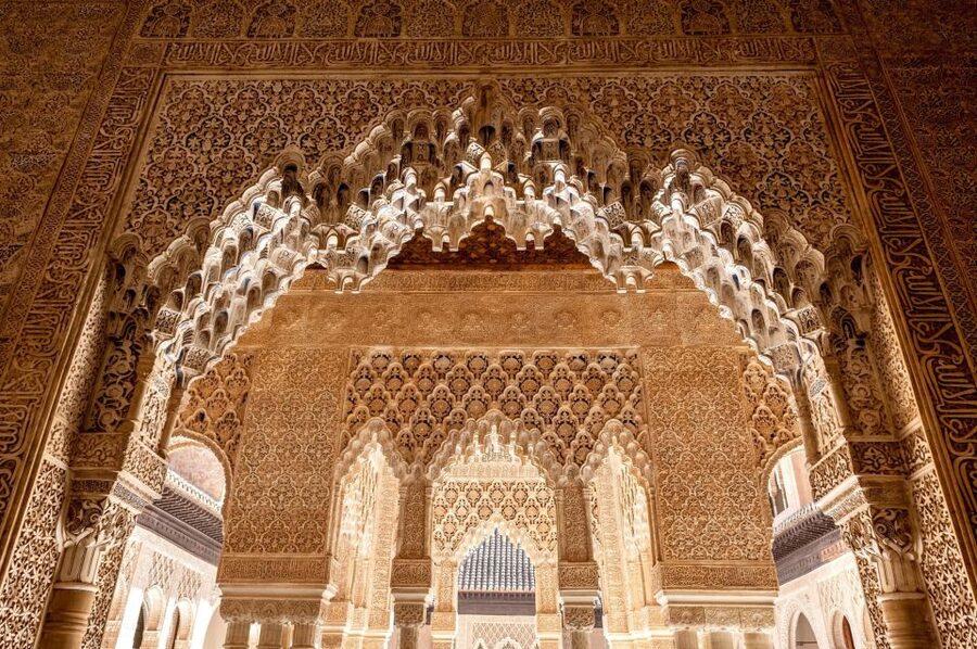 Granada: Alhambra Complex Guided Tour Options - Who This Tour Is Best For
