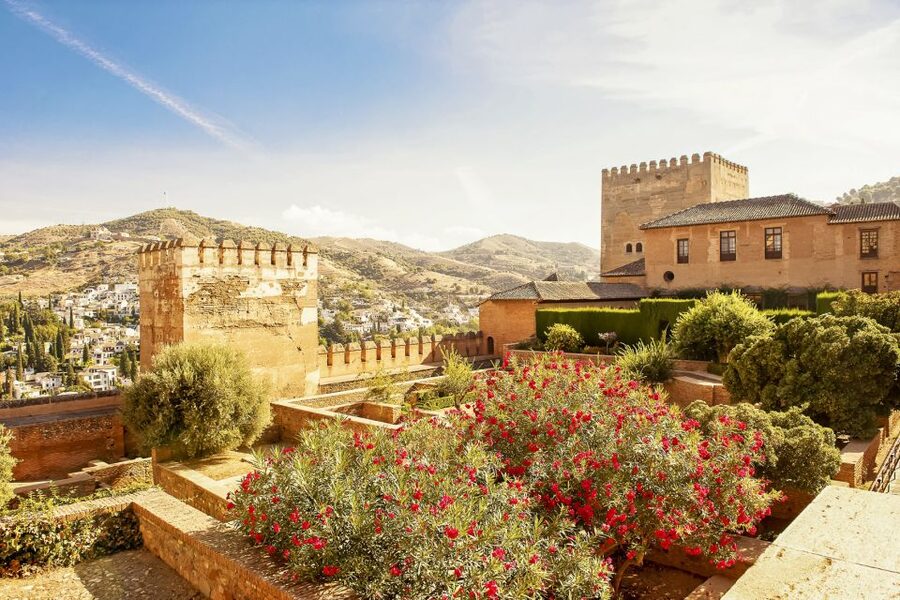 Granada: Alhambra, Generalife & Albaicin Private Tour - Palace of Charles V: a sharp contrast inside the Alhambra walls