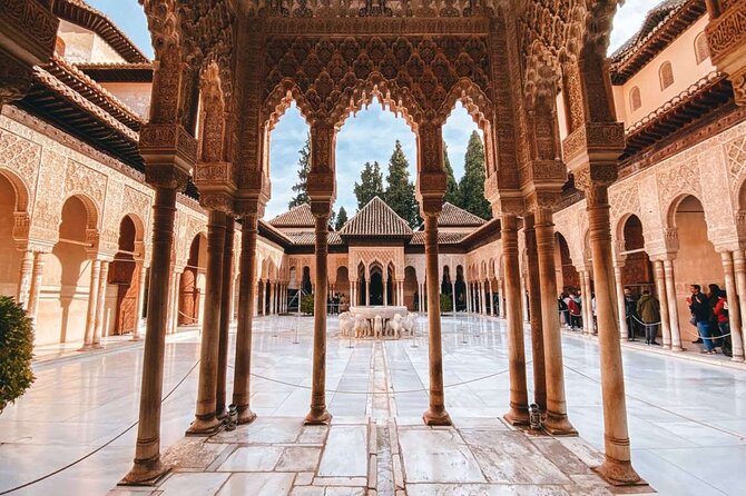 Granada Alhambra Group Tour includes Nazaries Palaces - What to Bring and How to Set Yourself Up for an Easy Day