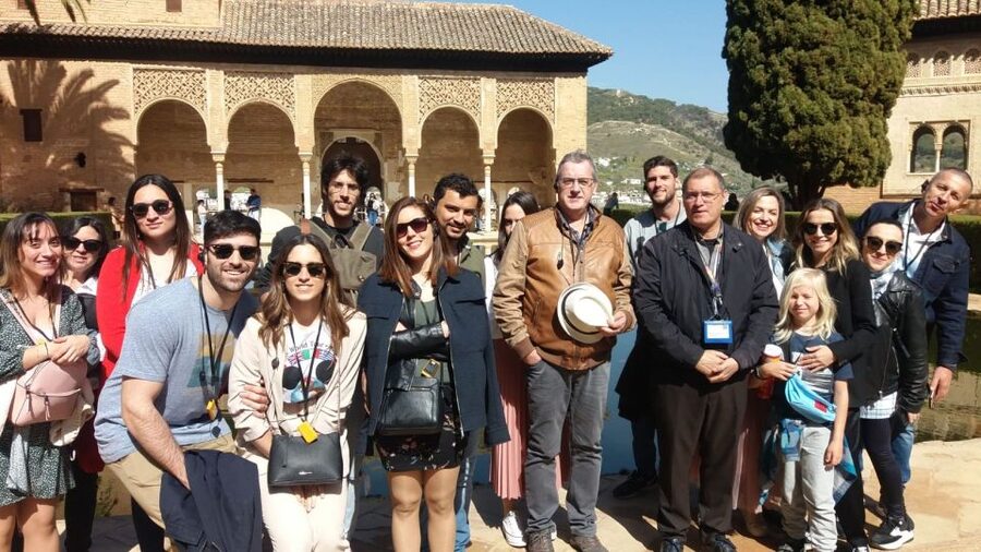 Granada: Alhambra, Nasrid Palaces, & Generalife Guided Tour - Nasrid Palaces: why this portion is worth paying for