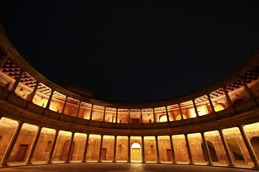 Granada: Alhambra Night Visit Entry Ticket - Generalife gardens at night, when the air feels cooler