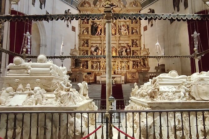 Granada: Cathedral and Royal Chapel Private tour with tickets - The Royal Chapel, where the Reconquista story lands