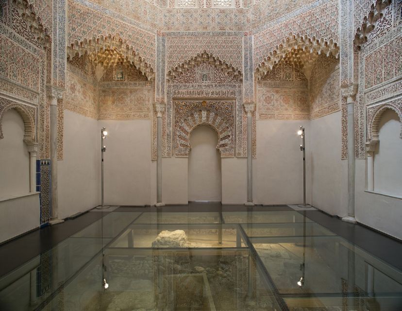 Granada: Cathedral Guided Walking Tour - Skip the lines, and why it’s worth it in this cathedral