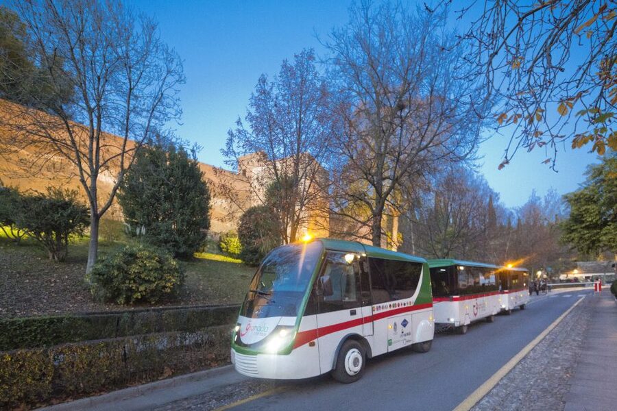 Granada City Train 1 or 2-Day Hop-On Hop-Off Ticket - Seasonal and rule-of-the-road notes you should actually care about