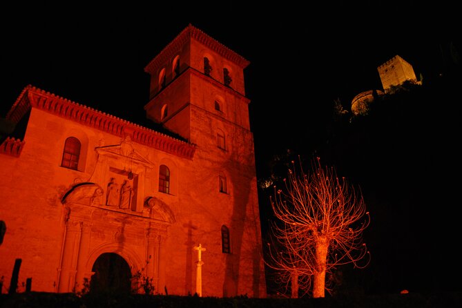 Granada: Ciudad oscura. - Ending at Diputación de Granada, a haunted-house style stop