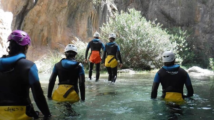 Granada: Family Canyoning in Río Verde - Should you book this Río Verde family canyoning trip?