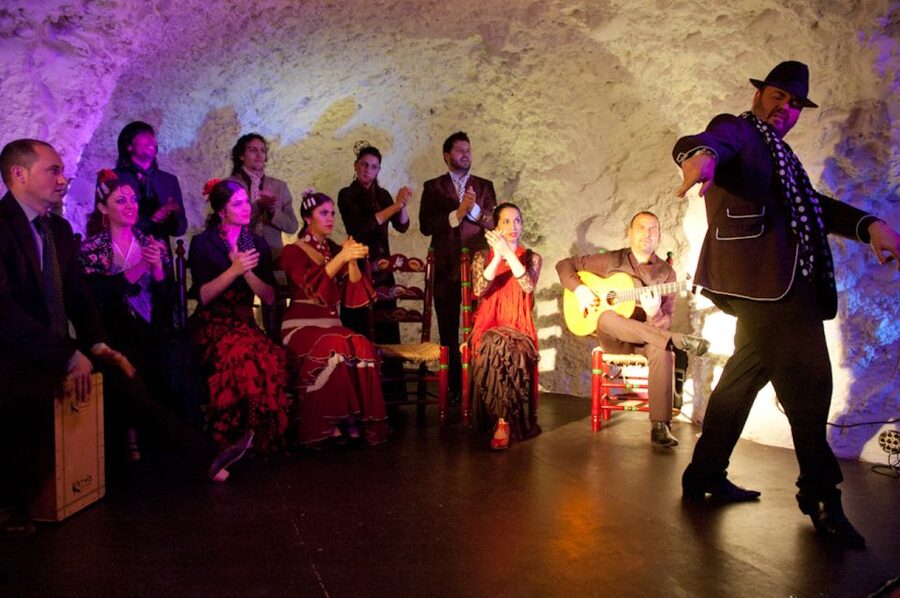 Granada: Flamenco Show at Templo del Flamenco with Drink - FAQ