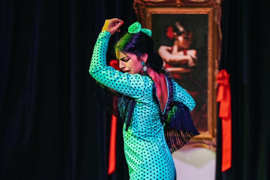 Granada: Flamenco Show in La Alboreá - Granada Flamenco at La Alborea: What This 1-Hour Show Feels Like