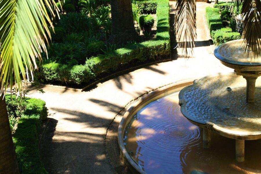 Granada: Gardens of Carmenes Guided Tour - Stop 1: Carmen de los Mártires and its baroque garden mood