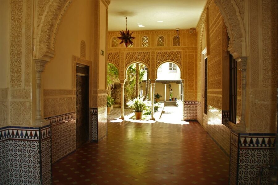 Granada: Gardens of Carmenes Guided Tour - Price and value: what $29 really buys you