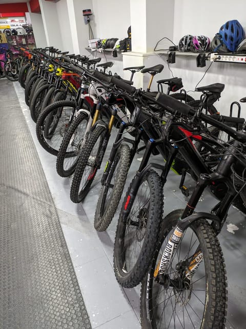 Granada Highlights by E-Bike: Albaicín & Sacromonte - Key things to know before you go