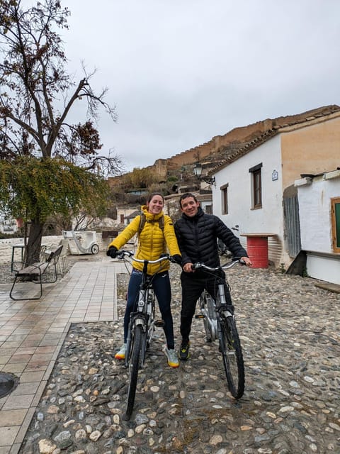 Granada Highlights by E-Bike: Albaicín & Sacromonte - The Electric Bike That Turns Hilltop Granada Into an Easy Ride