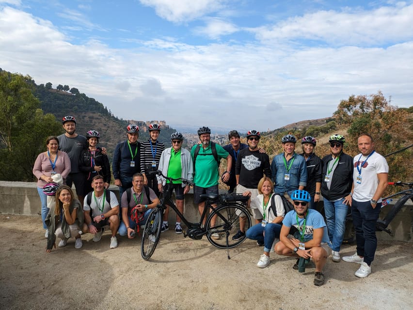 Granada Highlights by E-Bike: Albaicín & Sacromonte - Meeting at C. Agustina de Aragón, Then Rolling With Safety in Mind