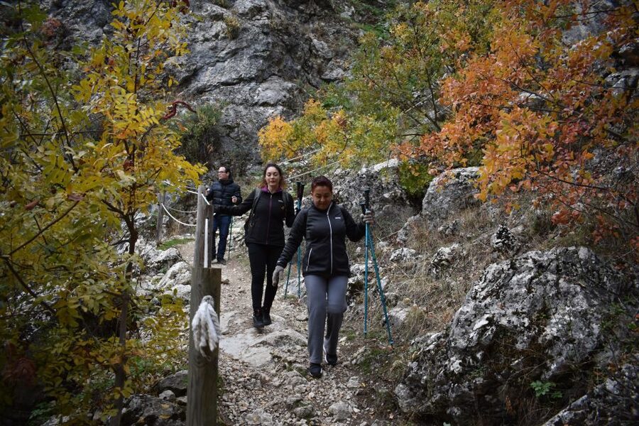 Granada: Hiking along the Gollizno route - What to bring for comfort on the trail