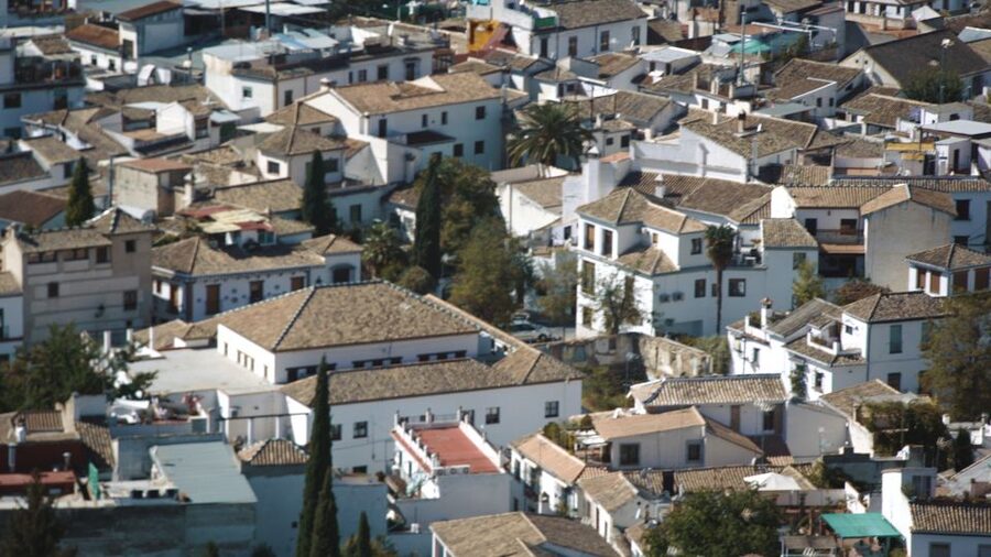Granada: Historical City Center Guided Segway Tour - Tips to enjoy the ride more (and stress less)