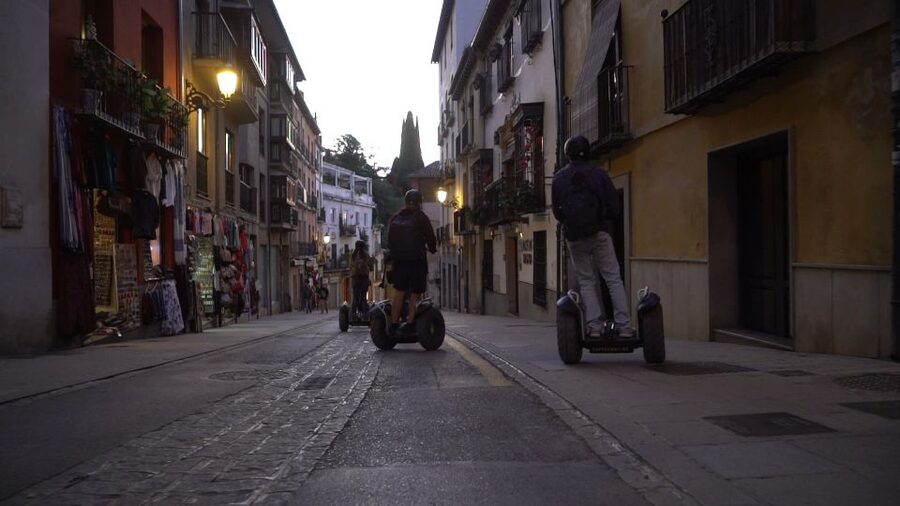 Granada: Historical City Center Guided Segway Tour - Alhambra gardens, Islamic Palace views, and the best kind of “outside seeing”