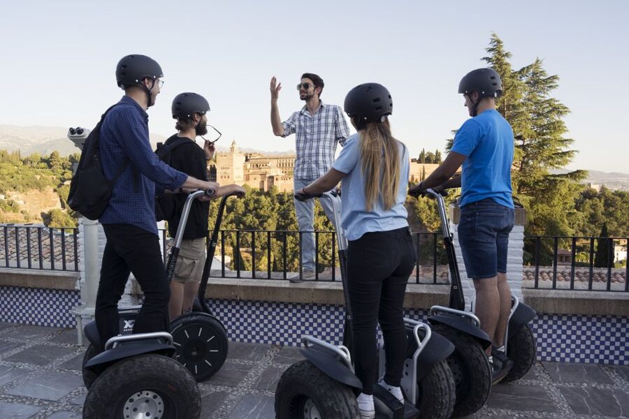 Granada: Historical City Center Guided Segway Tour - Plaza Nueva to Sacromonte Abbey: the ride up the hill