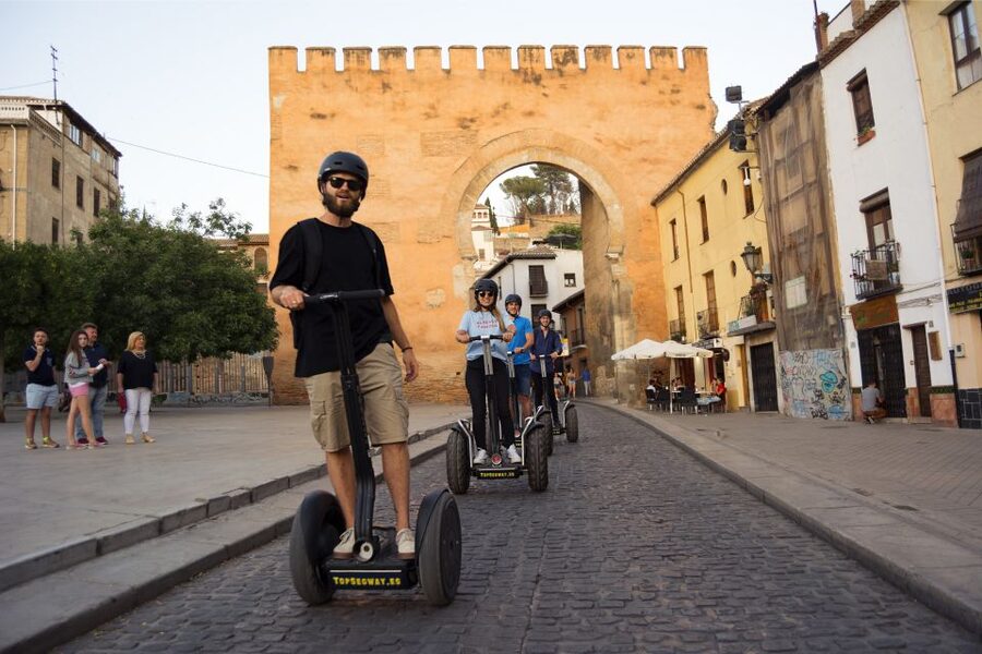 Granada: Historical City Center Guided Segway Tour - Albaicin narrow streets, the Mosque of Granada, and San Nicholas Square