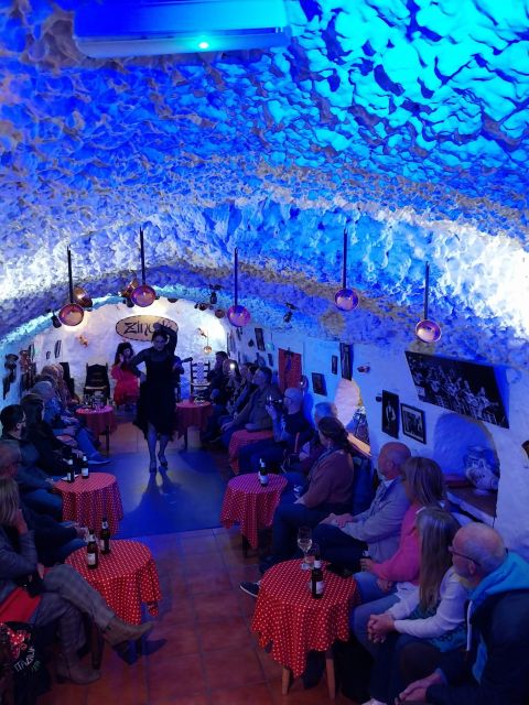 Granada: Live Flamenco Show - Where the flamenco actually lives: Sacromonte and Cueva Zincalé