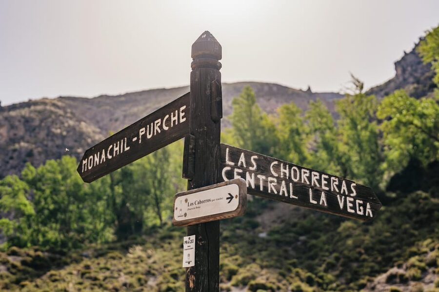 Granada: Los Cahorros de Monachil Canyon Hiking Tour - The Top Trail and Panoramic Views: Where the Effort Pays Off