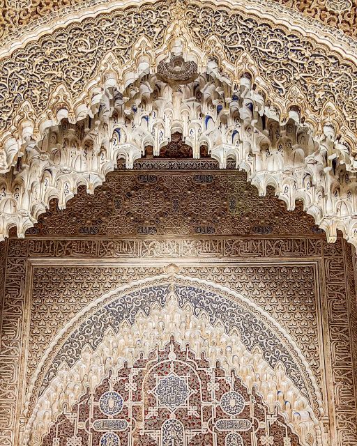 Granada: Private Full Alhambra Tour with Nasrid Palaces - Nasrid Palaces: Throne Room moments and Islamic art you can actually follow