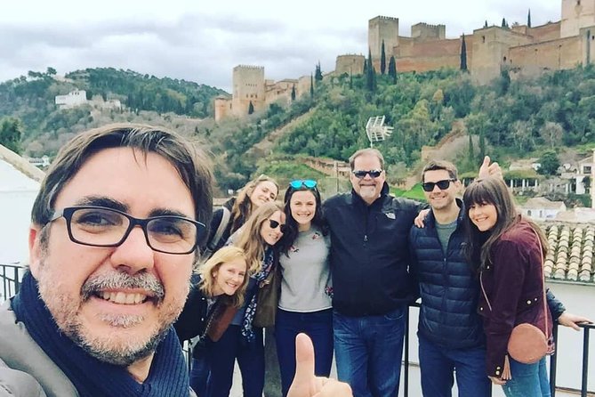 Granada Private Tapas & Walking Tour - Calle Navas to the Old Streets: Getting Oriented in Albaicín