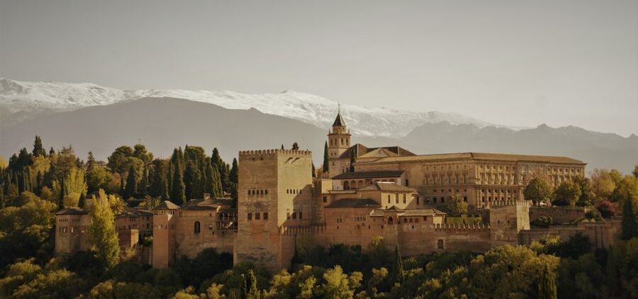 Granada: Private Tour of Albaicín, Sacromonte and Viewpoints - Key points to know before you go