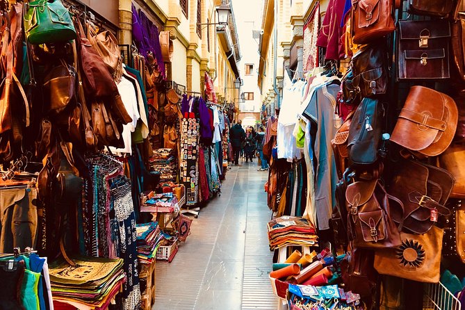 Granada Private Tour: The Cathedral and the Royal Chapel - Alcaicería market stroll: medieval flavor in 15 minutes