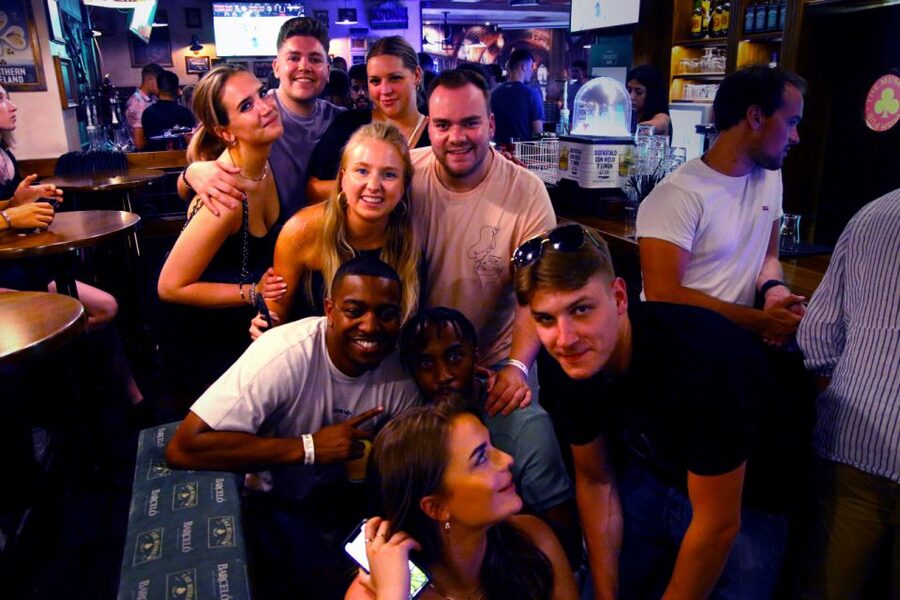 Granada: Pubs & Clubs Crawl with Drinks & Club Entry Ticket - Key things to know before you go