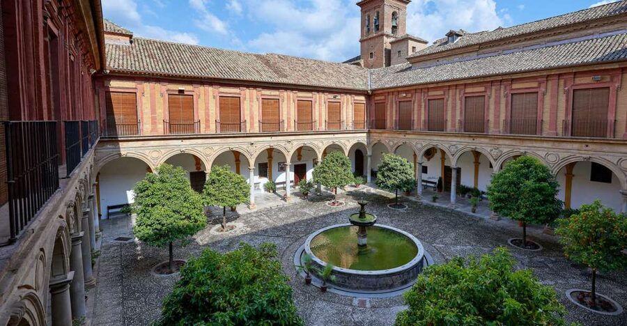 Granada: Sacromonte Abbey Entry Ticket with Audio Guide - Sacromonte Abbey on Mount Valparaiso, why it feels different