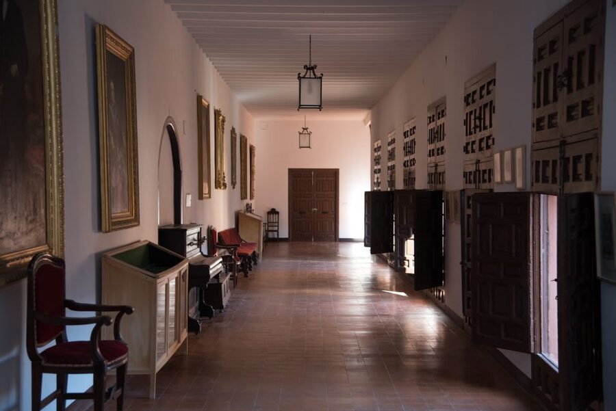 Granada: Sacromonte Abbey Entry Ticket with Audio Guide - Skip-the-line entry, exhibitions, and your route inside