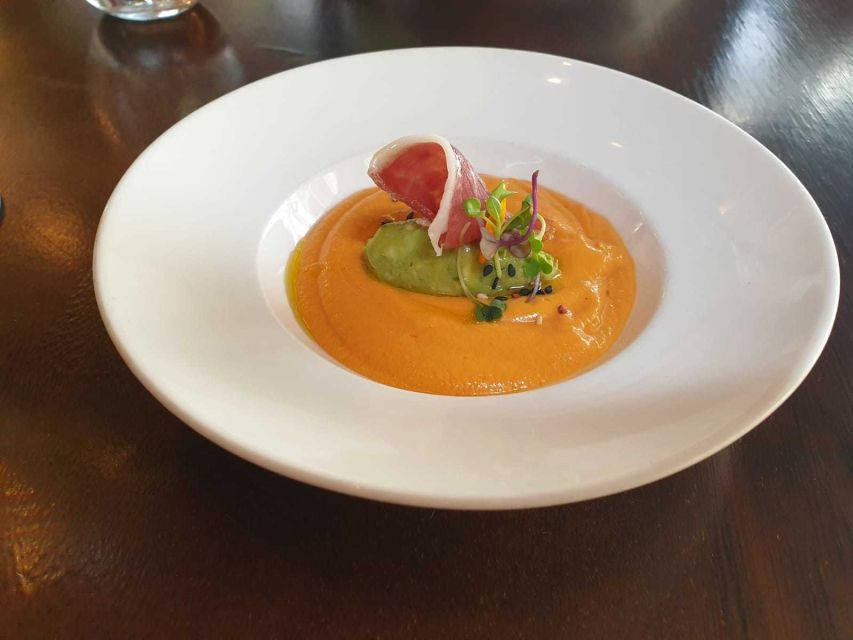 Granada: Walking Food Tour - Granada on foot: what this 3.5-hour tasting walk really delivers
