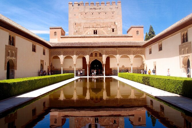 Guided Tour Alhambra, Generalife and Alcazaba without Nasrid Palaces - Starting at Paseo de la Sabica, What the Timing Feels Like