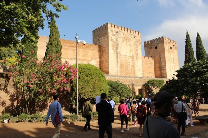 Guided visit to the Alhambra, Nasrid Palaces and Generalife - Price, time, and group size, what $66.42 really buys