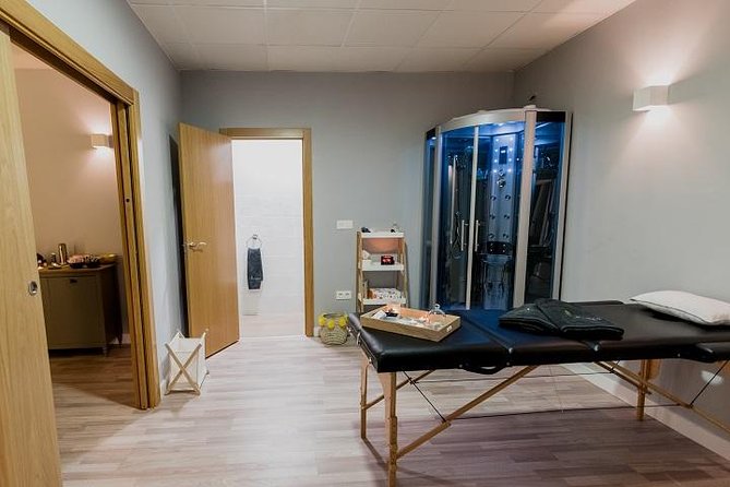 Massage Experience in Granada - Bodywork that actually targets pain, not just relaxation