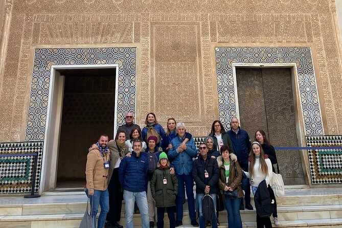Official Guide to visit Alhambra (tickets NOT included) - Who should book this private Alhambra guide