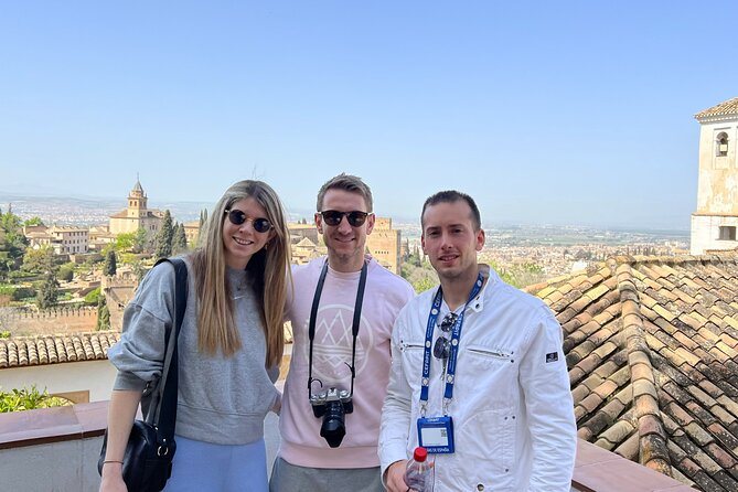 PREMIUM 2 Hour Alhambra and Generalife Tour + tickets - Where you start, where you end, and why it matters