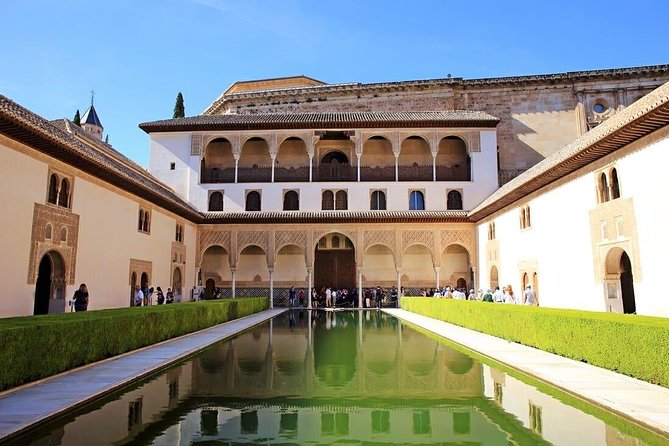 Private Alhambra palace tour and Granada from Motril cruise port - Why a private Alhambra day from Motril is a smart move
