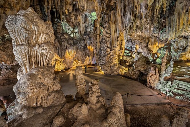 Private tour from Motril to Nerja, Frigiliana and Nerja caves - Motril to Nerja in 5 hours: why this works