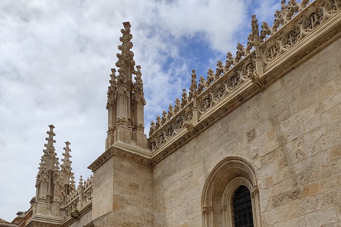 Private Tour: Historic Center of Granada - A tight 2-hour route through Granada’s most meaningful stops