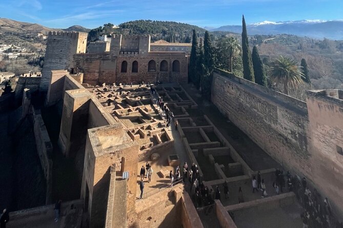 Private Tour of the Alhambra of Granada - How the English Private Format Improves the Alhambra Experience