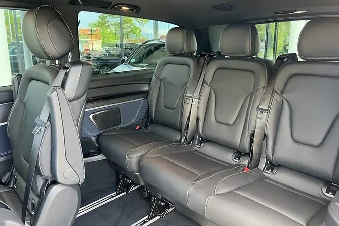 Private transportation from Granada (hotels) to Granada Airport (Grx) - Granada to GRX transfer: why this is worth paying for