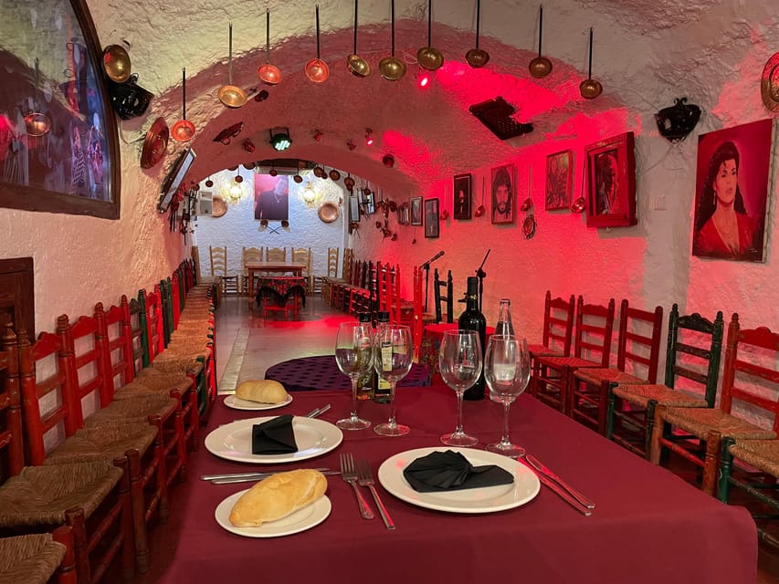 Sacromonte: Flamenco Show at Cuevas Los Tarantos Tickets - Price and value: is $33 fair for a cave flamenco hour?