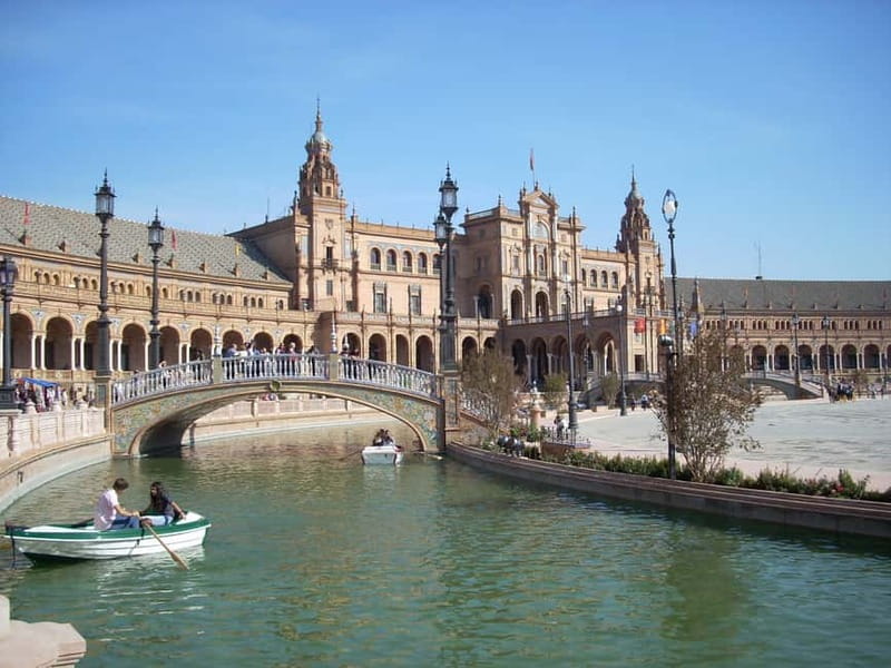 Sevilla Full-Day trip from Granada - Why the Almohad Empire story makes Sevilla click