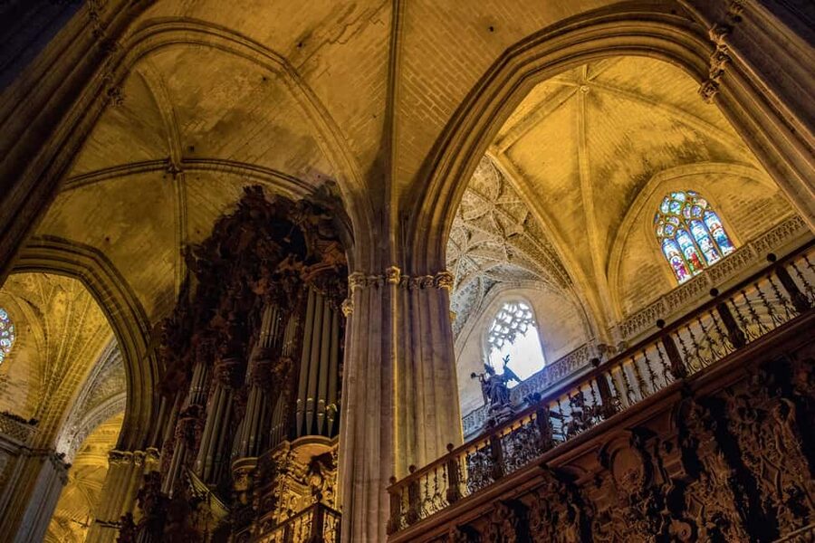 Sevilla Full-Day trip from Granada - Practical tips: shoes, water, and how to avoid a tired day