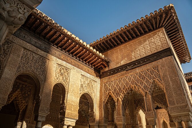 Skip-the-line Alhambra and Nasrid Palace Tour in Granada - Generalife Gardens: Where the Pace Actually Lets You Breathe