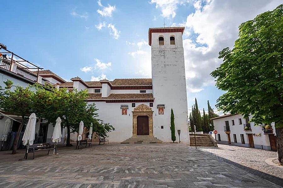 Tour Granada from its Origin; Albaicín - Entering Granada at Puerta de Elvira