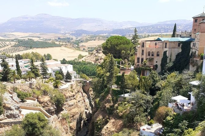 Ultimate White Village of Ronda Small-Group Day Trip from Granada - Granada Pickup to Ronda: Start Time, Pace, and Comfort