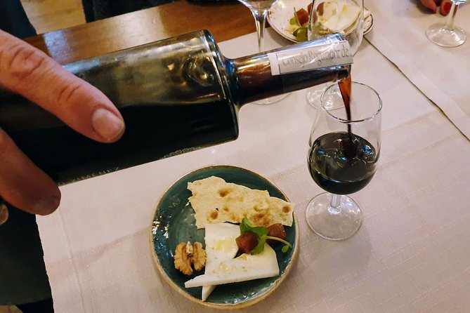 Wine Tasting in Granada - The Granada Dining Guide: your built-in plan for what to eat next